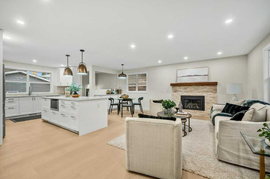 7 Canna Bay SW, Calgary — photo 3 of 49
