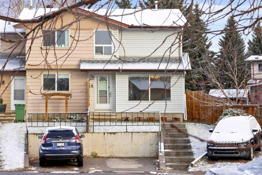 18 Fonda Crescent SE, Calgary — photo 2 of 34