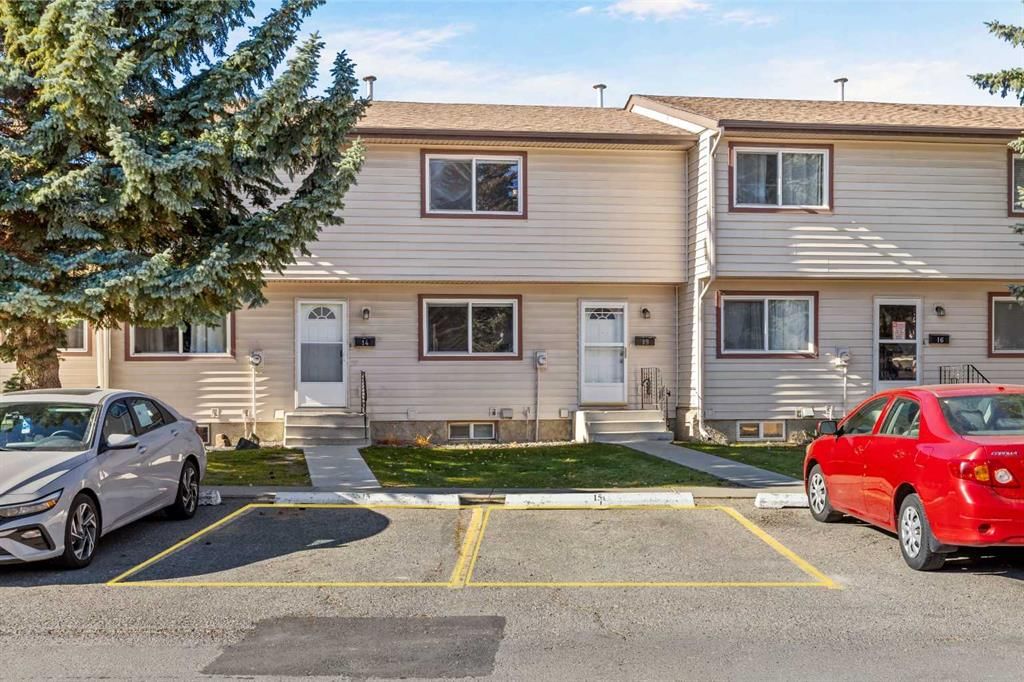 15, 6100 4 Avenue NE, Calgary — photo 2 of 37