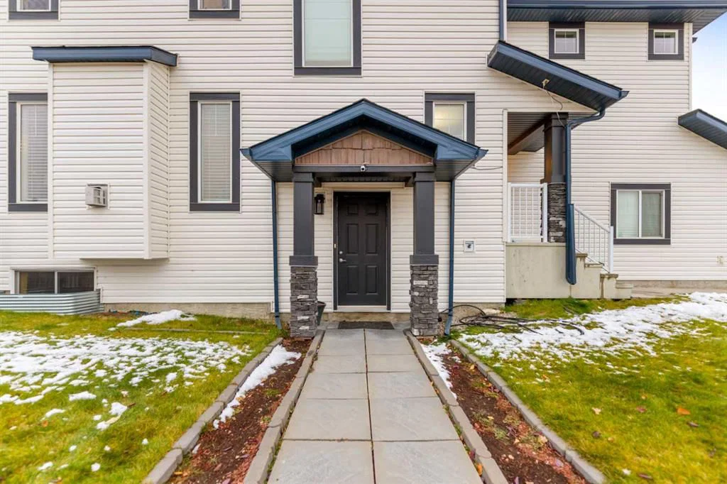 62 Skyview Ranch Street NE, Calgary — photo 2 of 25