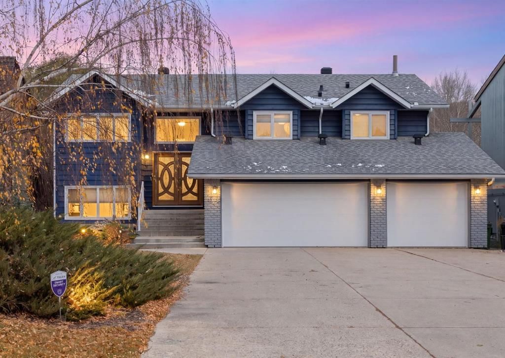 32 Bow Village Crescent NW, Calgary — photo 3 of 50