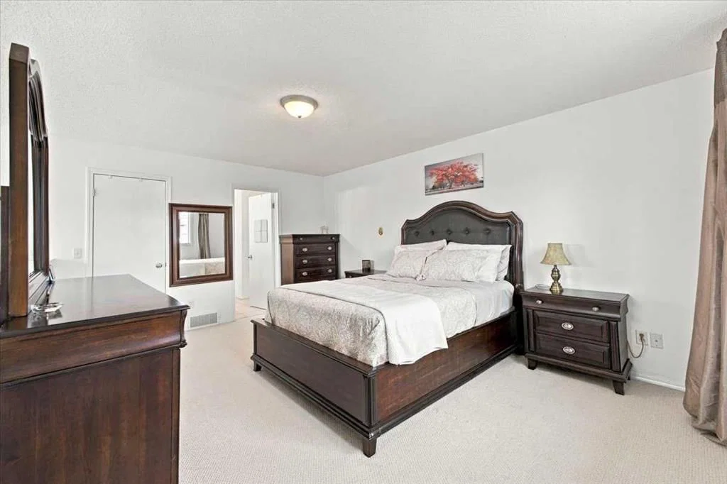 619 Country Village Cape NE, Calgary — photo 5 of 28