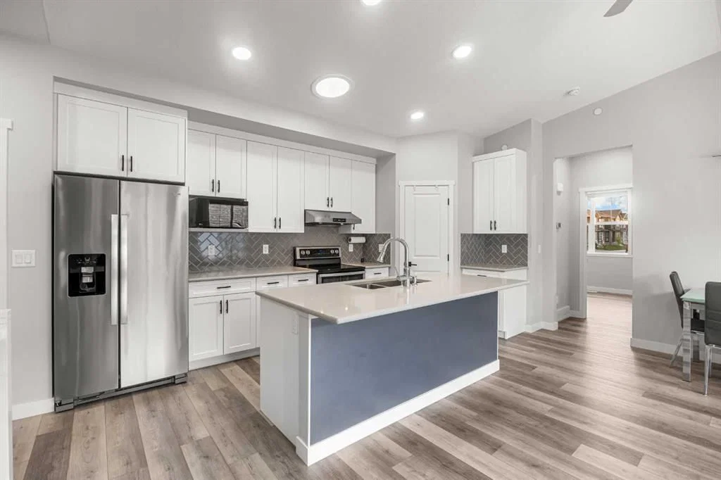 289 Lucas Avenue NW, Calgary — photo 5 of 39