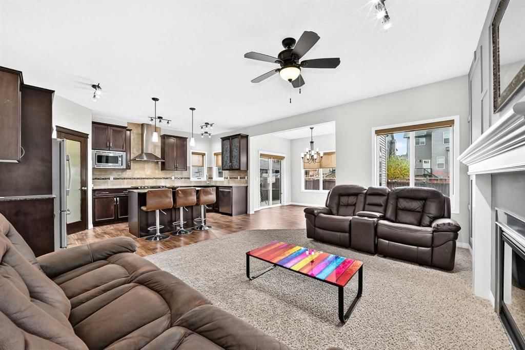157 Sage Valley Road NW, Calgary — photo 3 of 35