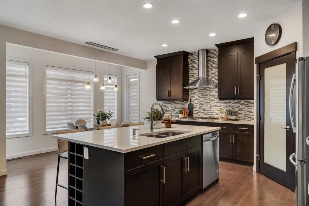 101 Evansborough Green NW, Calgary — photo 5 of 50