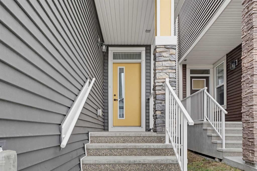 50 Homestead Park NE, Calgary — photo 3 of 47
