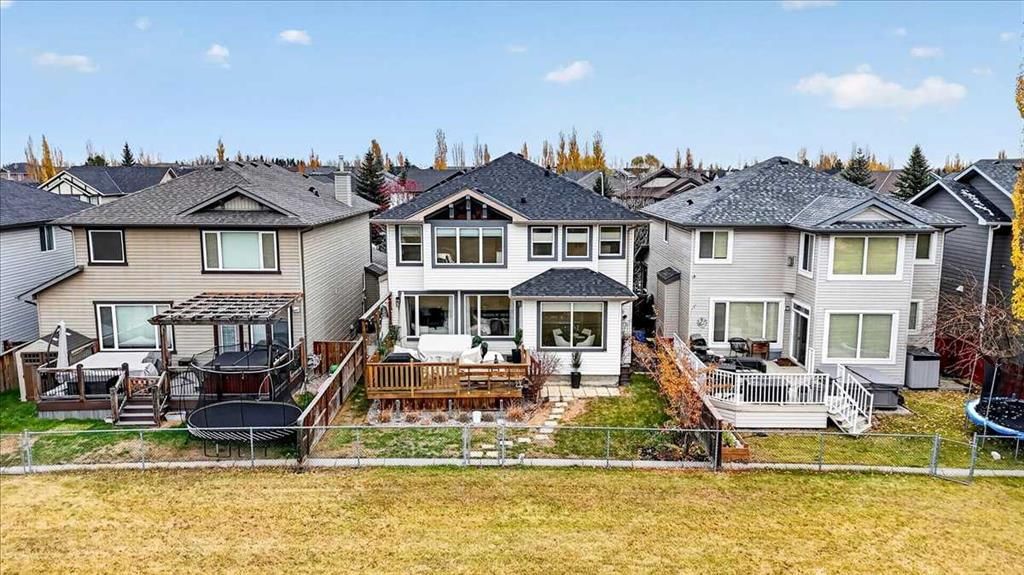 21 Chapalina Rise SE, Calgary — photo 2 of 50
