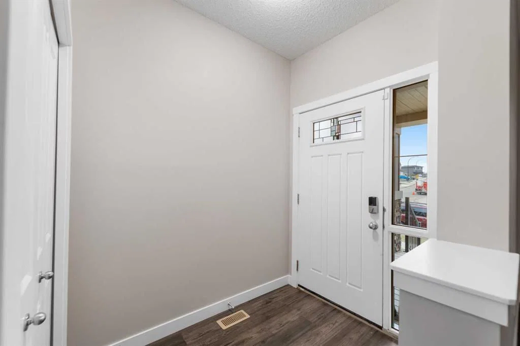 1330 LEGACY Circle SE, Calgary — photo 3 of 50