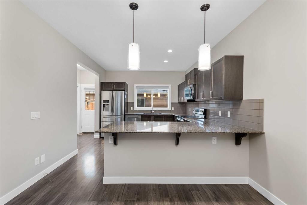 1330 LEGACY Circle SE, Calgary — photo 5 of 50