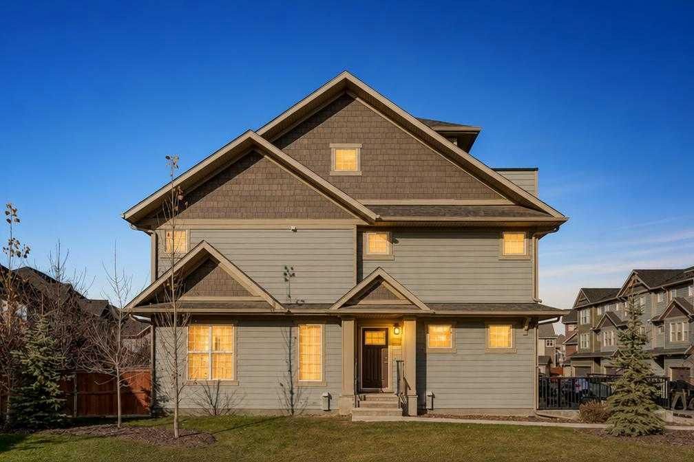 237 Cranbrook Square SE, Calgary — photo 2 of 47