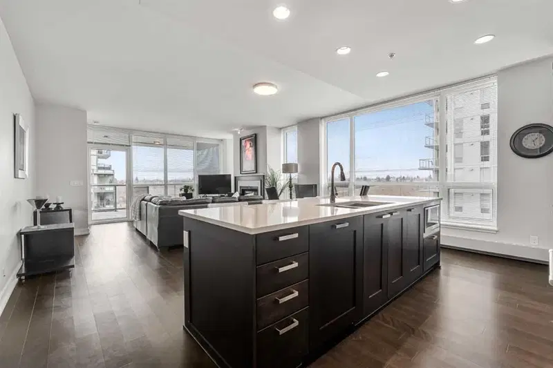 1423, 222 Riverfront Avenue SW, Calgary — photo 5 of 35