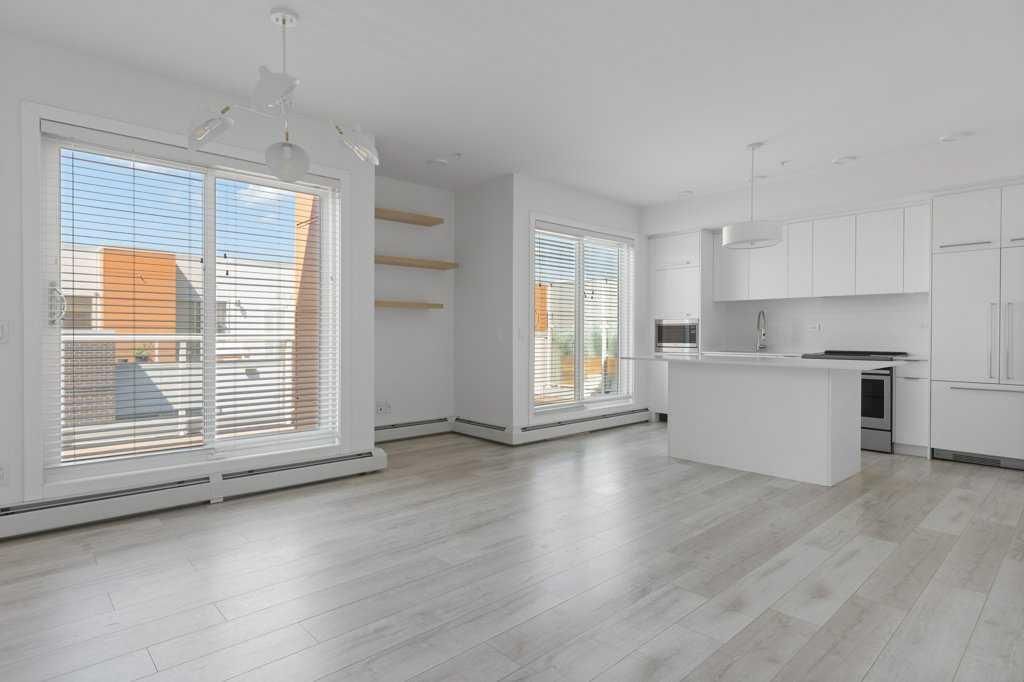 415, 3130 Thirsk Street NW, Calgary — photo 3 of 35