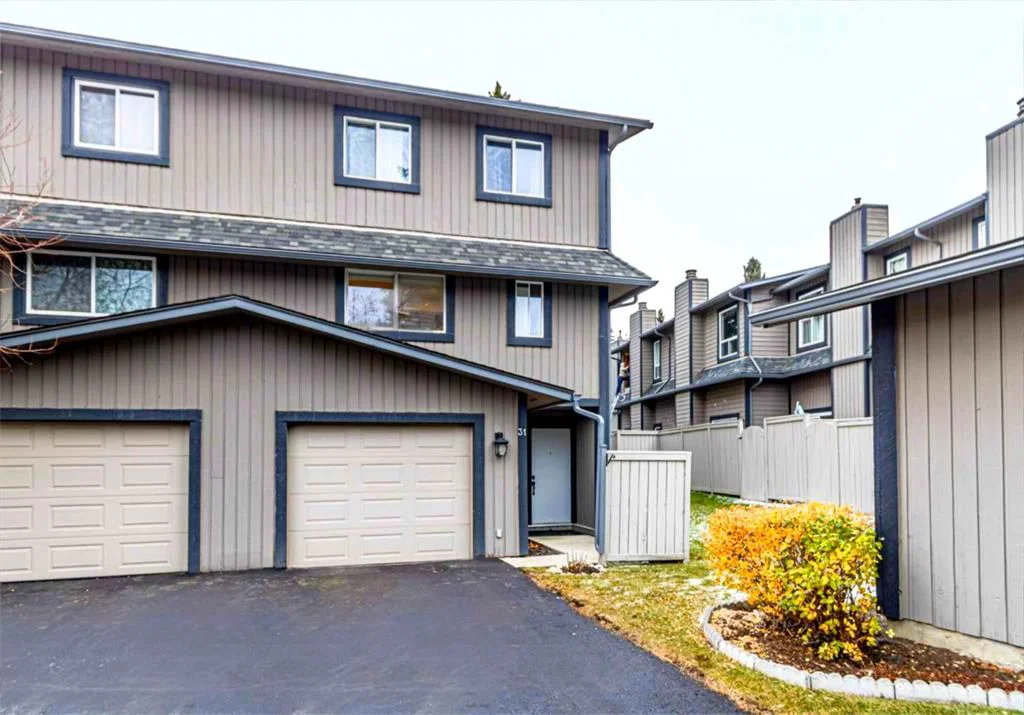 31, 27 Silver Springs Drive NW, Calgary — main listing photo