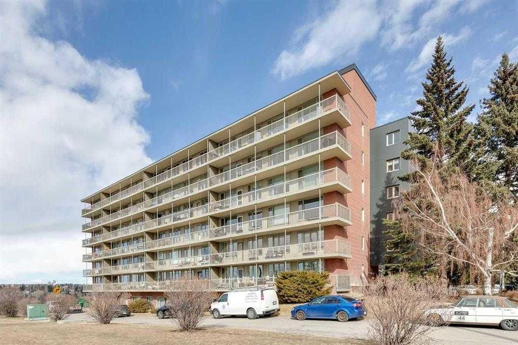 209, 3339 Rideau Place SW, Calgary — photo 2 of 3