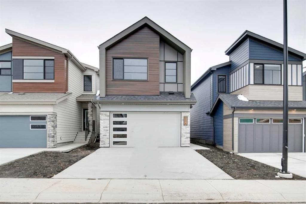 376 Heartwood Grove SE, Calgary — photo 3 of 39