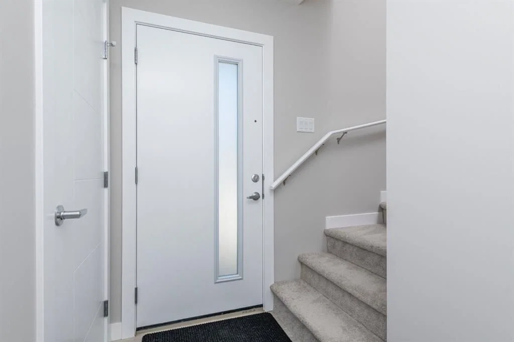 311 Evanscrest Square NW, Calgary — photo 4 of 35