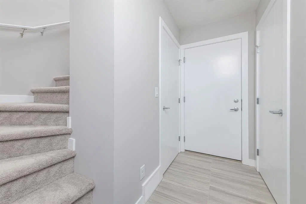 311 Evanscrest Square NW, Calgary — photo 5 of 35