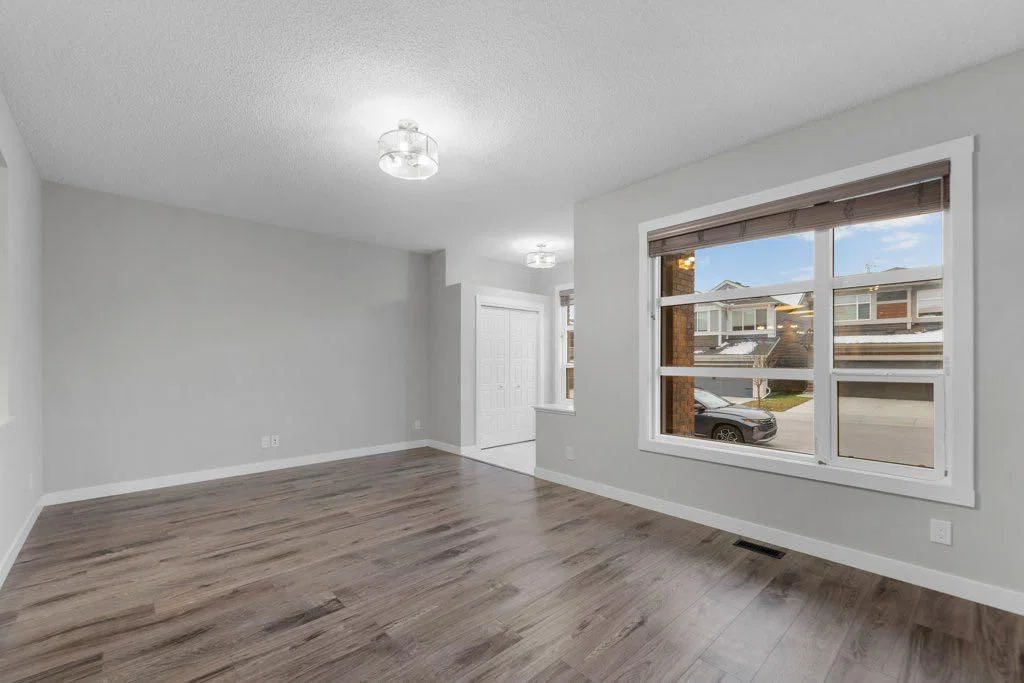 102 Seton Grove SE, Calgary — photo 4 of 34