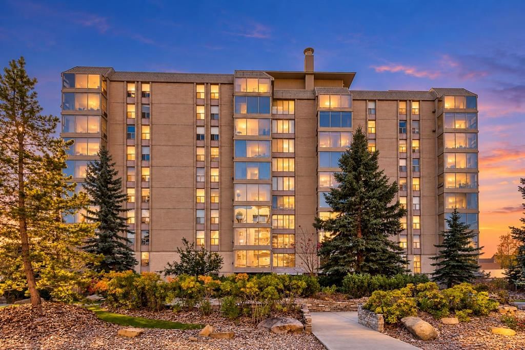 104, 4555 Varsity Lane NW, Calgary — main listing photo