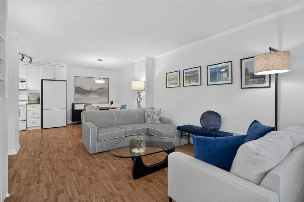 104, 4555 Varsity Lane NW, Calgary — photo 4 of 33