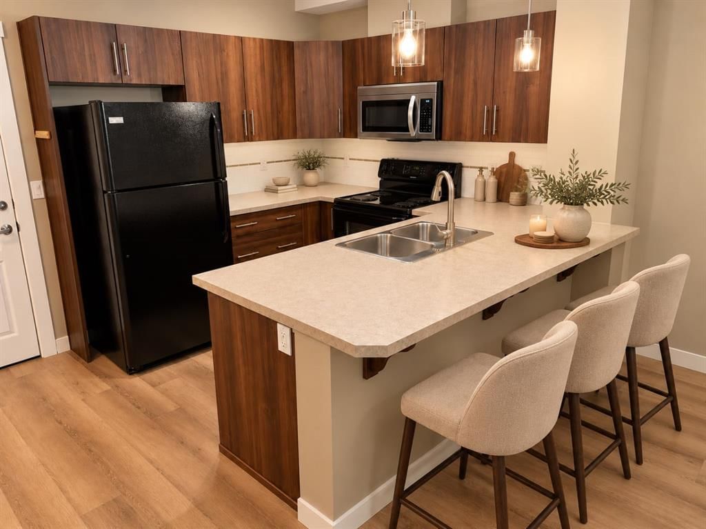 104, 2300 Evanston Square NW, Calgary — photo 3 of 19