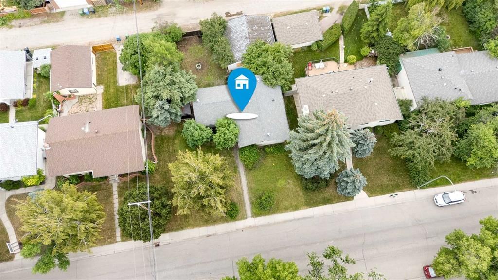 2836 Brentwood Boulevard NW, Calgary — photo 5 of 18