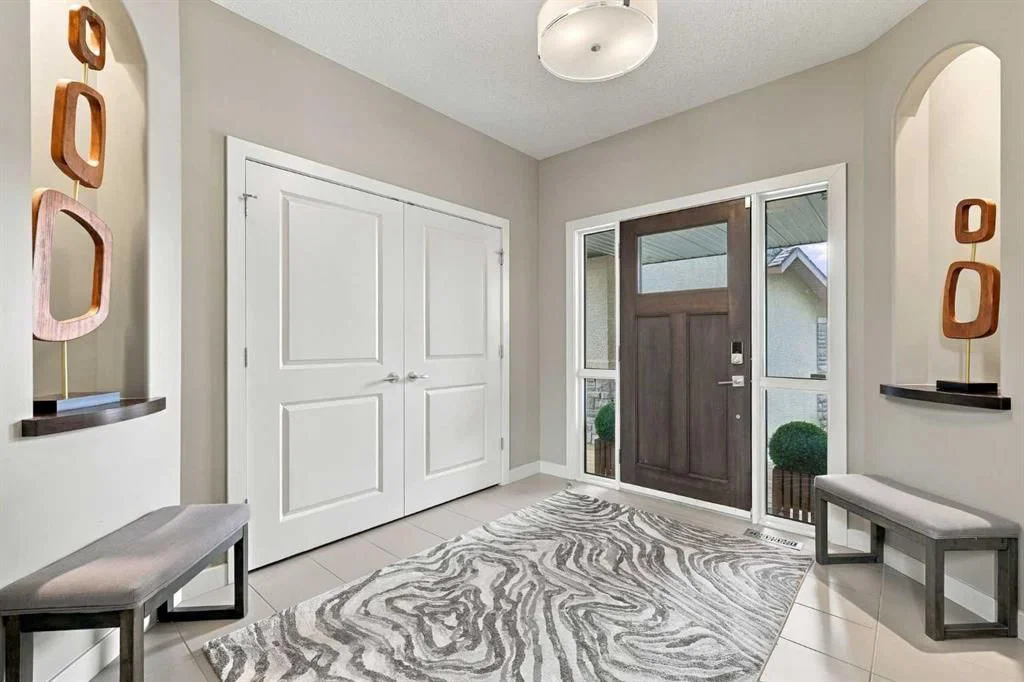 54 West Cedar Place SW, Calgary — photo 3 of 50