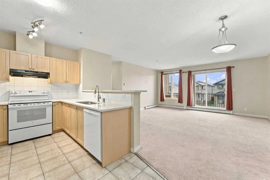 2208, 333 Taravista Drive NE, Calgary — photo 4 of 26
