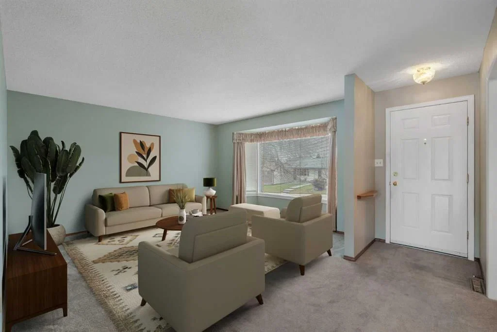 616 Hunts Crescent NW, Calgary — photo 5 of 43