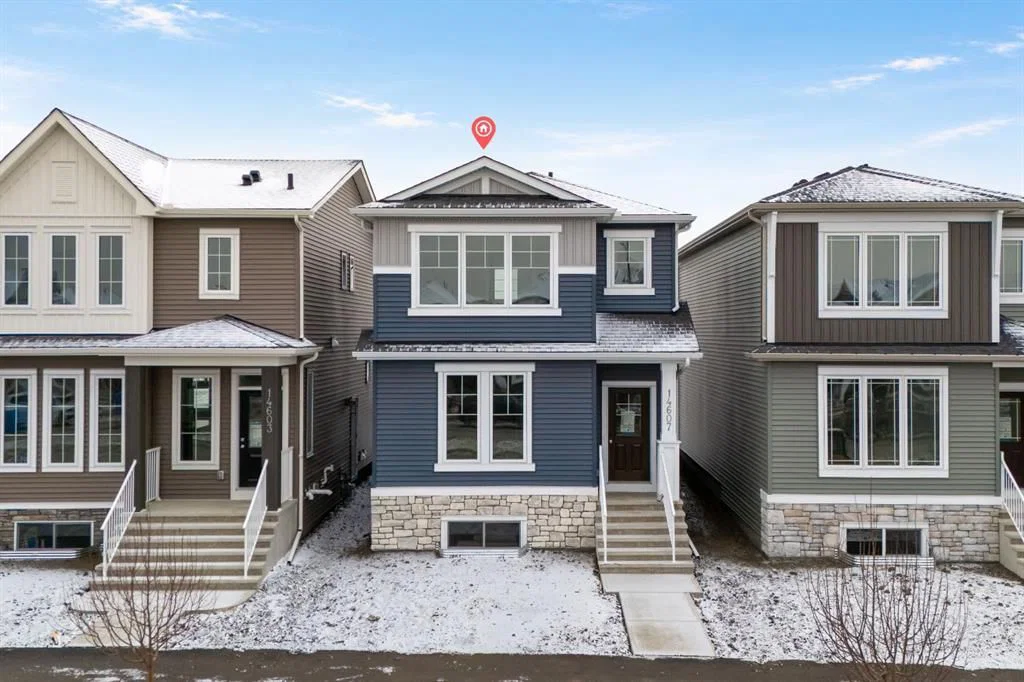 14607 24 Street NW, Calgary — photo 3 of 46