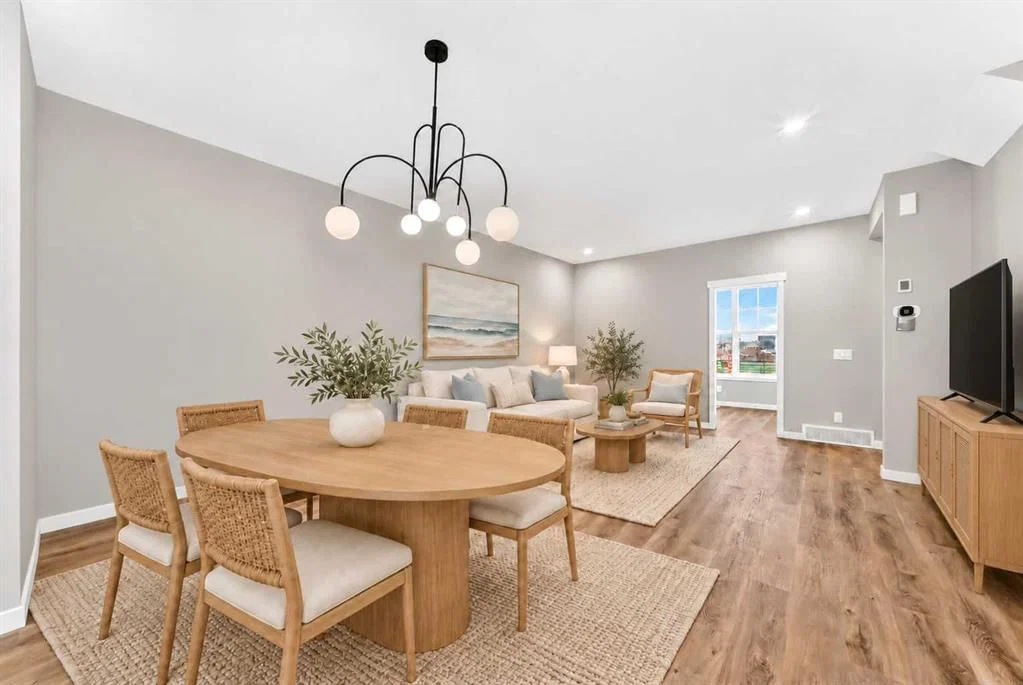28 Mercado Road SE, Calgary — photo 4 of 42