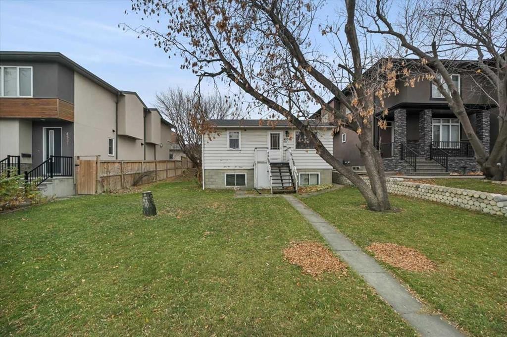4535 17 Avenue NW, Calgary — photo 4 of 38