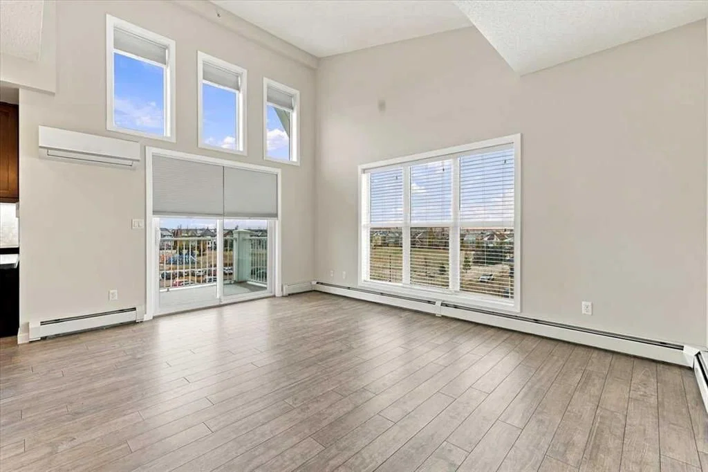 420, 402 Marquis Lane SE, Calgary — photo 2 of 27