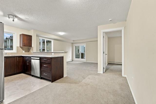 1207, 115 Prestwick Villas SE, Calgary — photo 3 of 20