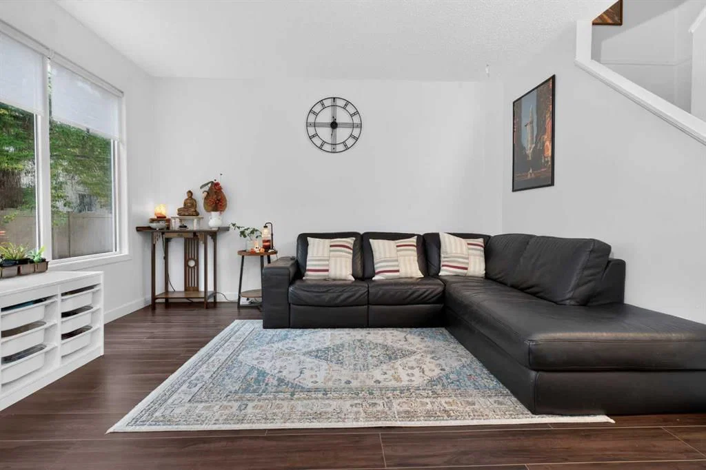442, 406 Blackthorn Road NE, Calgary — photo 3 of 42