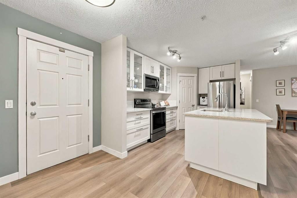 112, 1811 34 Avenue SW, Calgary — photo 4 of 34